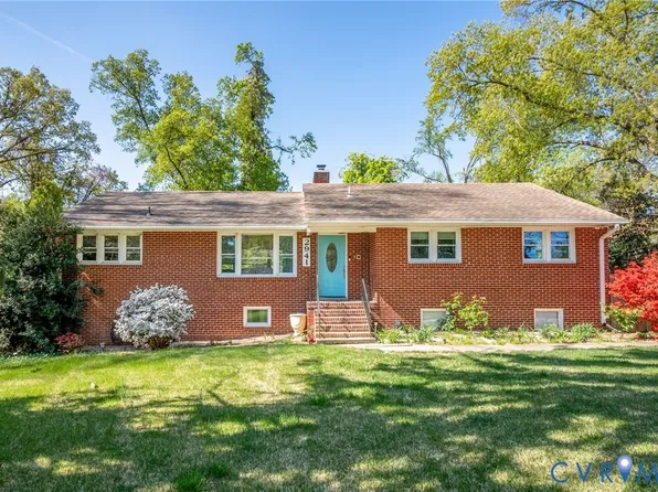 2941 Emblem Dr, North Chesterfield, VA 23234