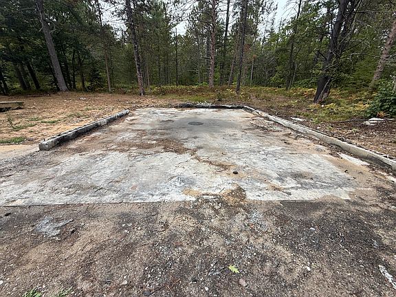 3rd image of 13307 N Whitefish Point Rd