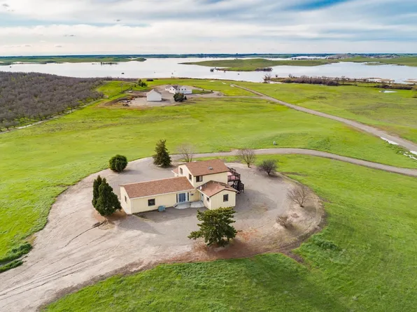 1600 Coyote Run, Hickman, CA 95323