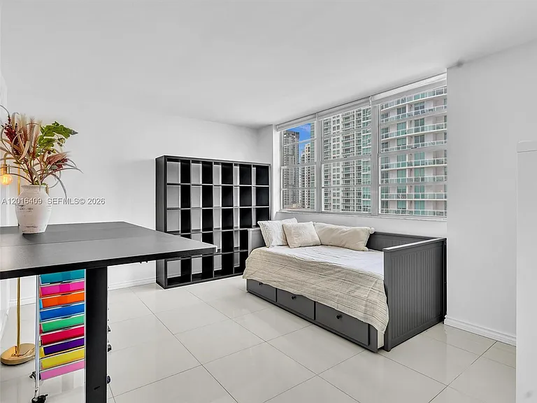 825 Brickell Bay Dr #2048 — Photo 30