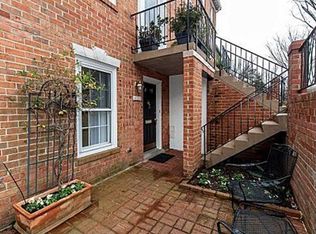 3203 Sutton Pl NW APT C, Washington, DC 20016