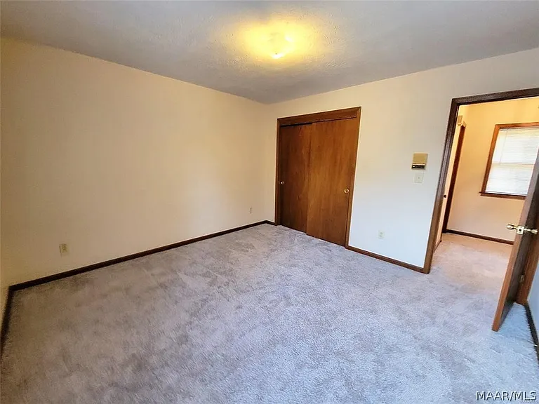 4046 Camellia Dr — Photo 5