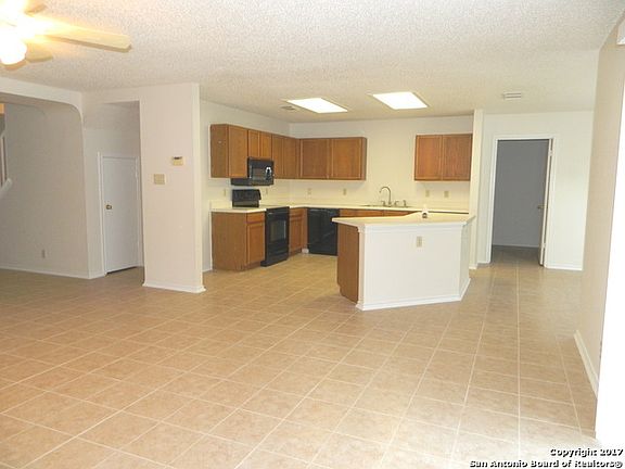 5th image of 9226 Shadystone Dr