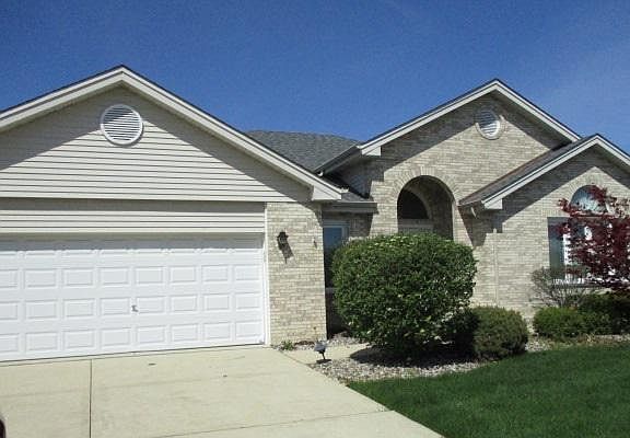 3rd image of 8102 Chesterton Dr