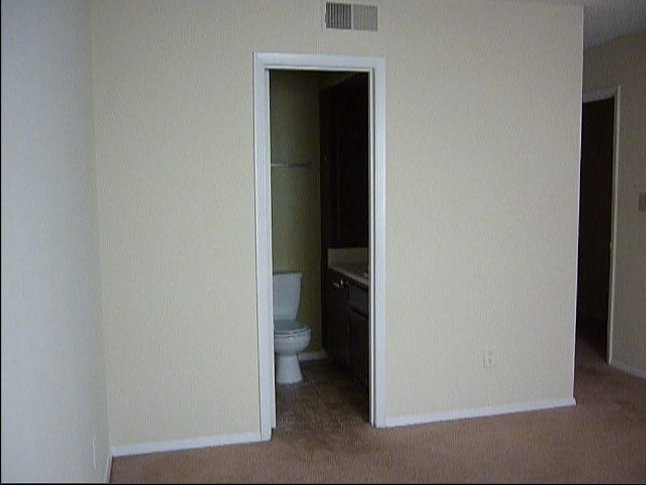 2nd image of 6339 Holcomb Way APT A