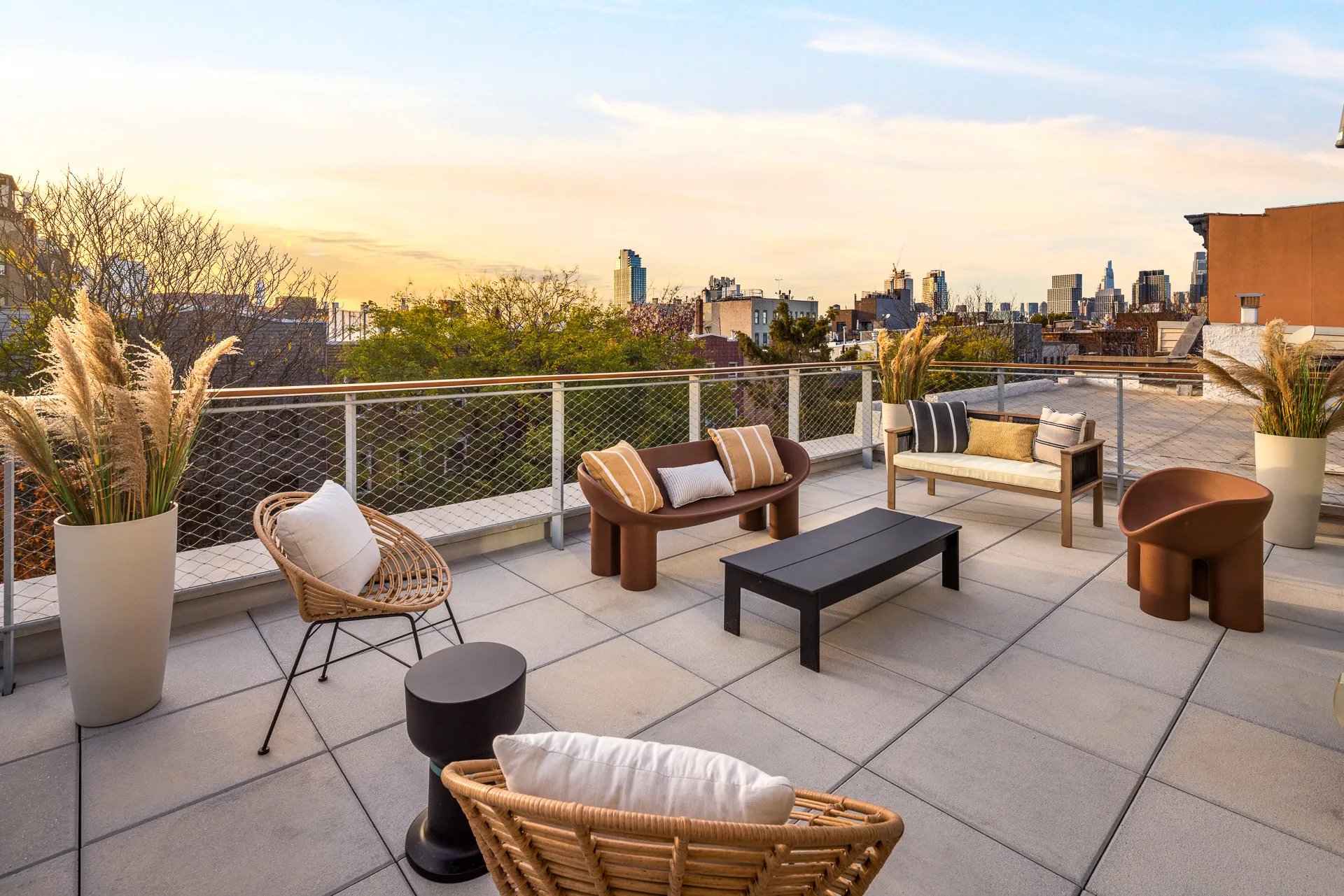 Beautiful view of Penthouse Apartments Greenpoint Brooklyn