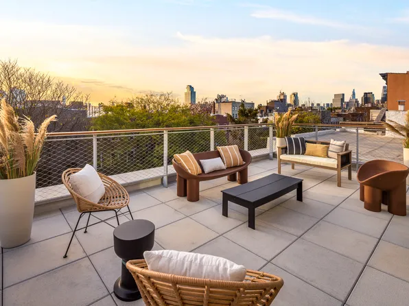 584 Leonard Street image 9 of 20