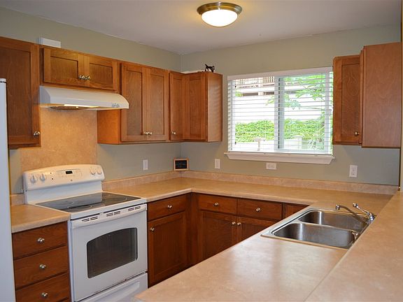 4th image of 315 Lau Manamana St #80