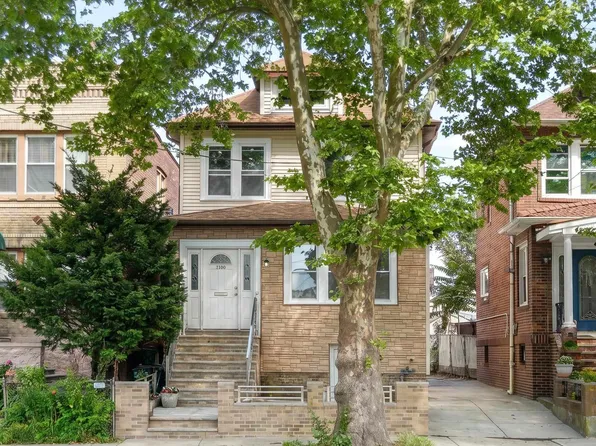 7226 Kennedy Boulevard image 1 of 13