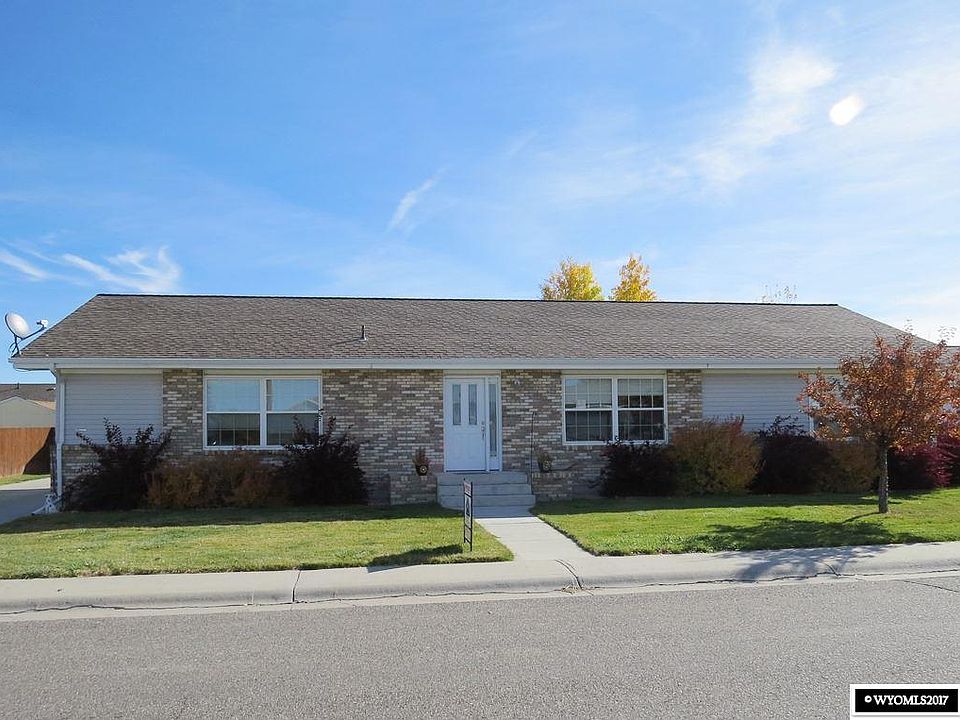 1st image of 801 Butte Dr