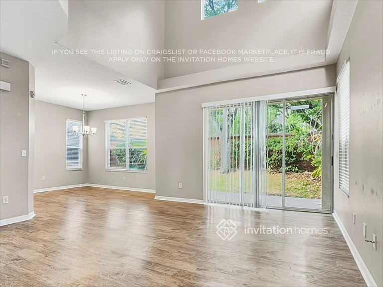 10507 Grayslake Ct — Photo 7