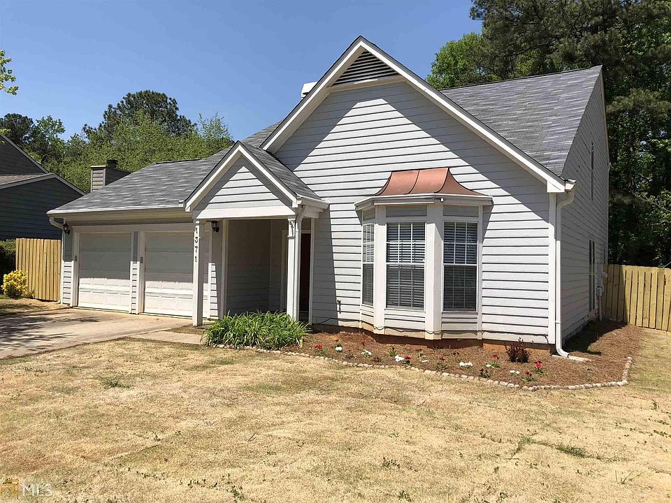1st image of 1371 Omie Way