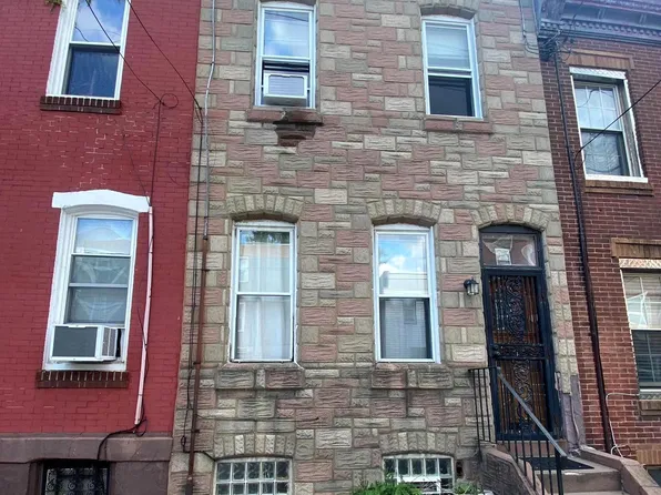 2038 E Dauphin St, Philadelphia, PA 19125