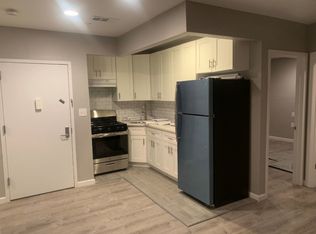 718 E 217th St APT 2R, Bronx, NY 10467