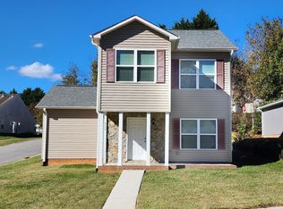 426 Eastway Ln, Conover, NC 28613