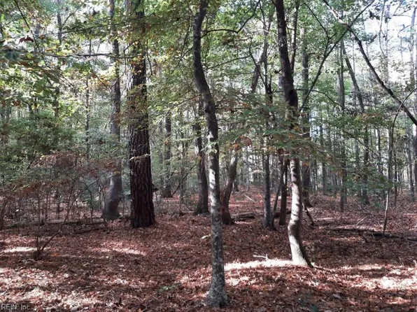 6608 Blackwater Rd, Virginia Beach, VA 23457