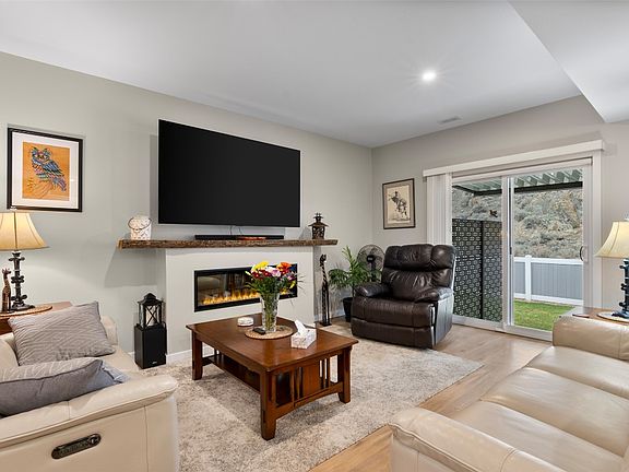 5th image of 2683 Ord Rd #101