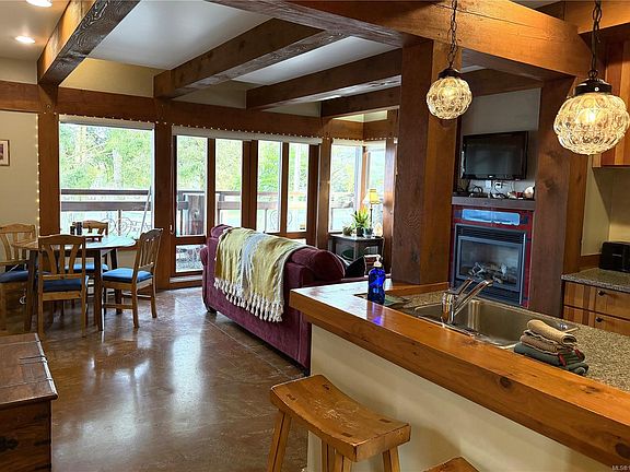 2nd image of 1645 Cedar Rd #206