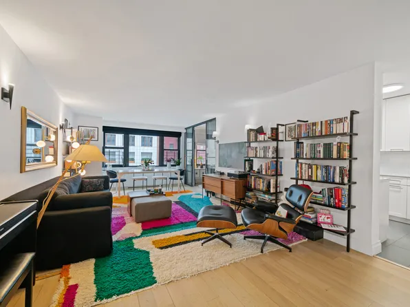 196 East 75th Street image 1 of 10