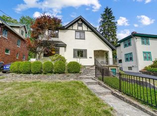 6013 Robison Rd, Cincinnati, OH 45213