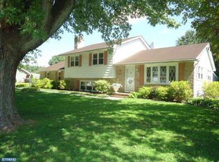 19 Delaware Dr, Salem, NJ 08079