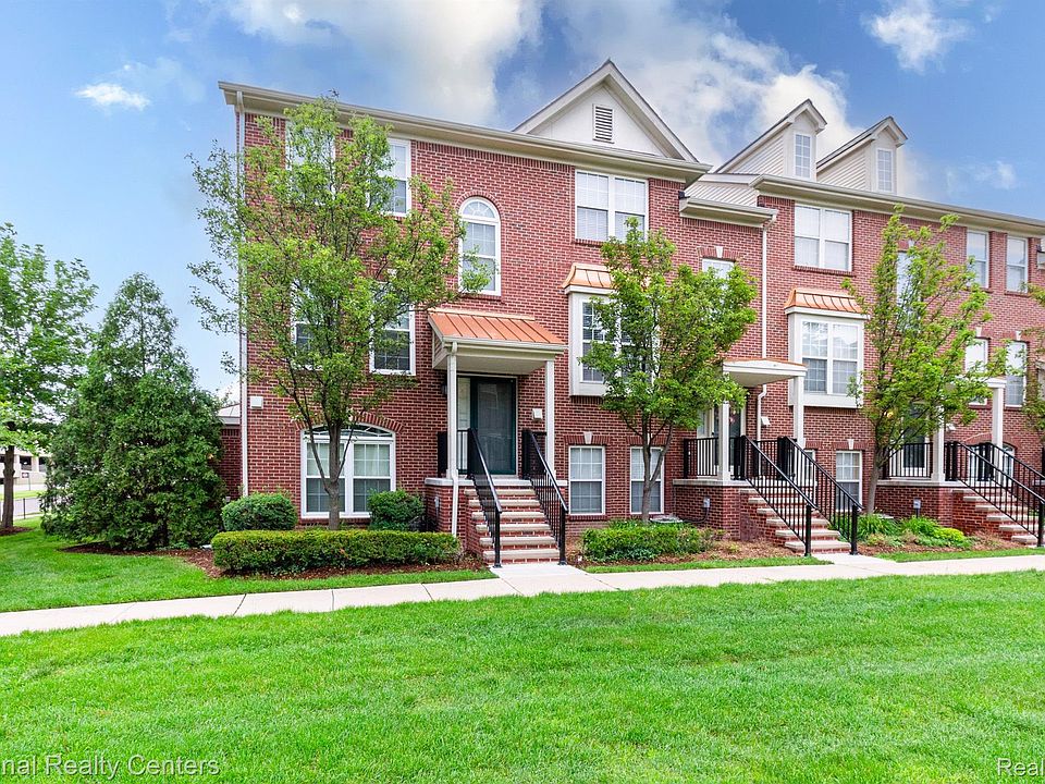 1st image of 25354 Saint James