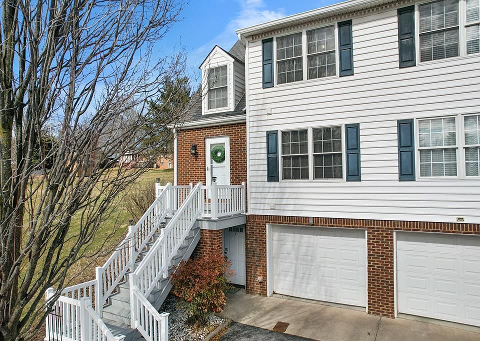 1st image of 127 Smartview Ln