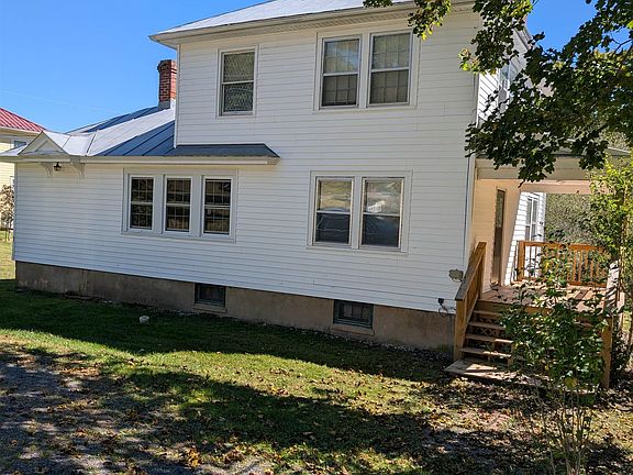 3rd image of 41 Lake View Dr