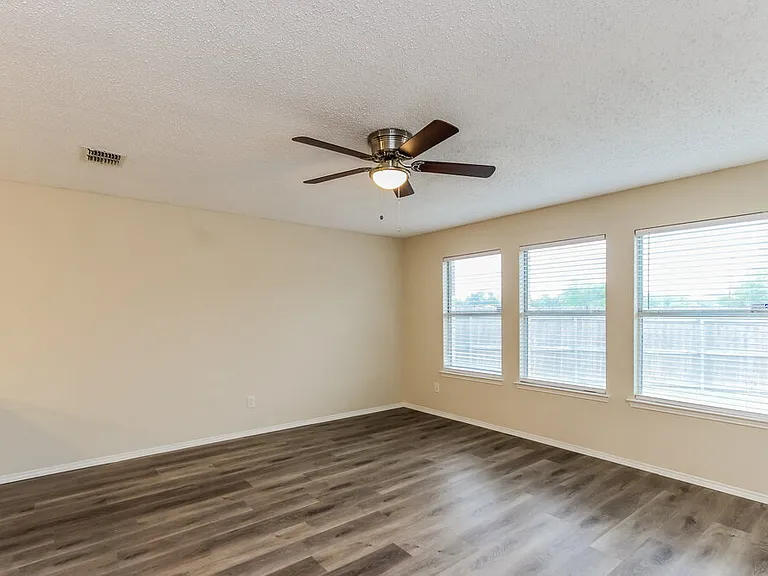 2966 Marquis Ln — Photo 11