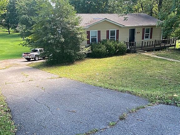 2nd image of 50 Old Jackson Highway Loop