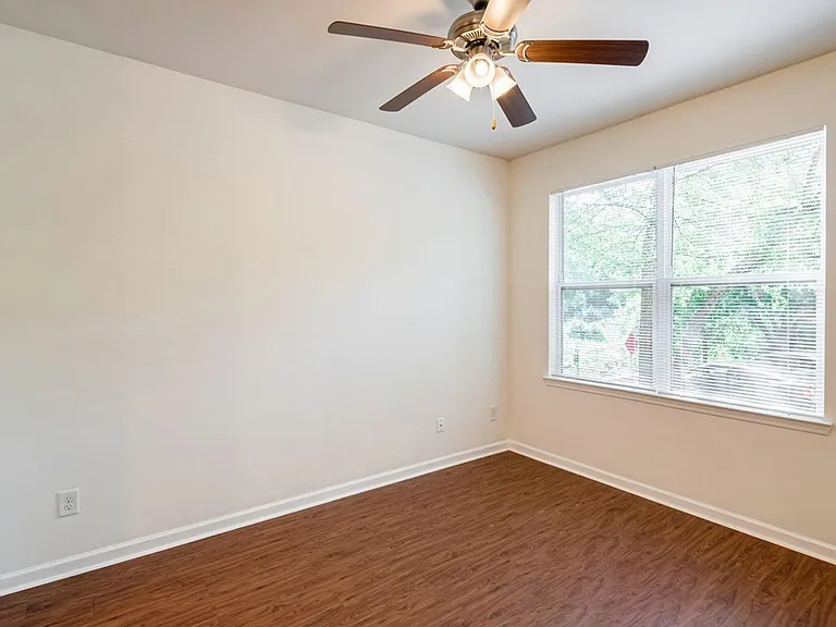 Ridgeway 32 — Photo 12