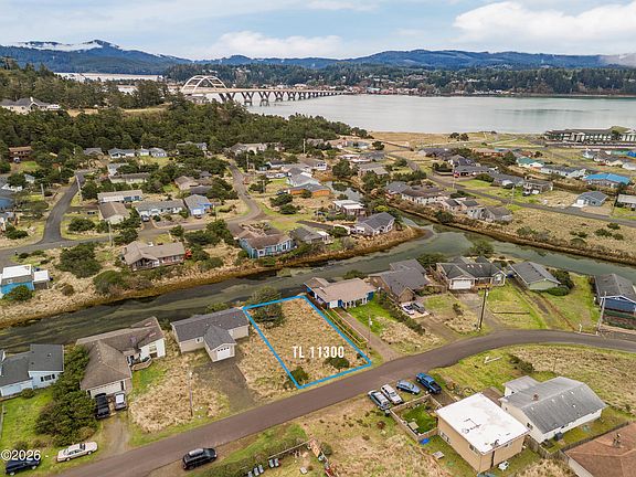 2nd image of 1201 NW Pacific Way