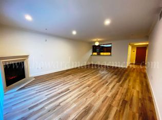 1878 Greenfield Ave APT 101, Los Angeles, CA 90025