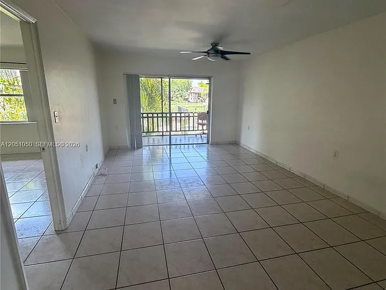 11213 SW 88th St #B-211 — Photo 11