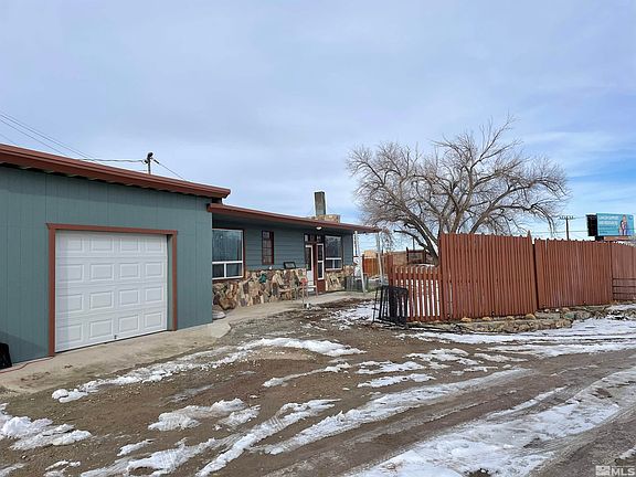 4th image of 6 McGowan Ln