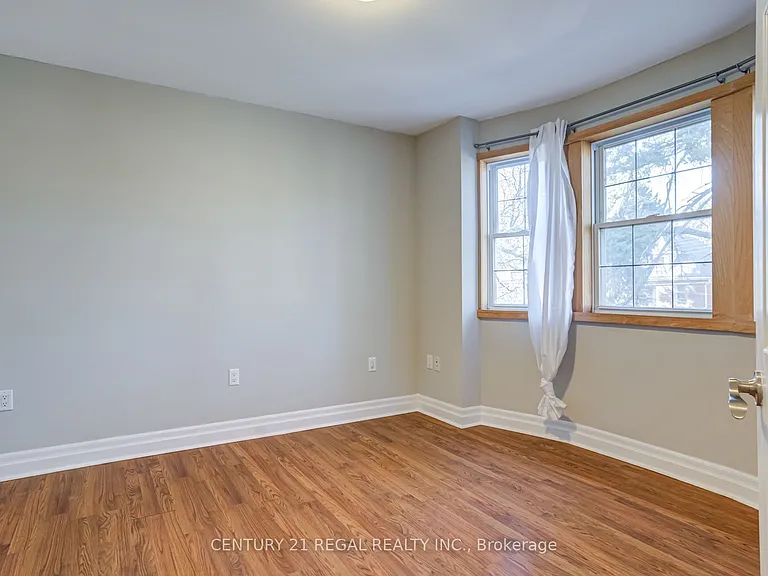 184 Maplewood Ave — Photo 27