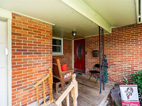 4th image of 7078 Cliffstone Dr
