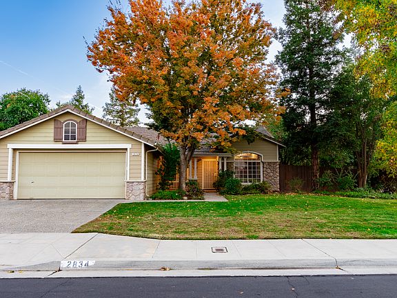 3rd image of 2834 Mitchell Ave