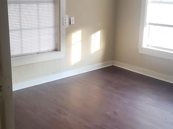 5th image of 1516 Kennedy Ave
