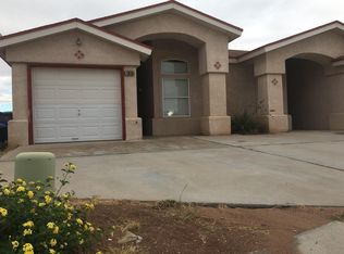 11818 Kings Arms Ct, El Paso, TX 79936