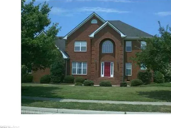 2288 Souverain Ln, Virginia Beach, VA 23454