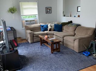 26 Ashmont St, Portland, ME 04103