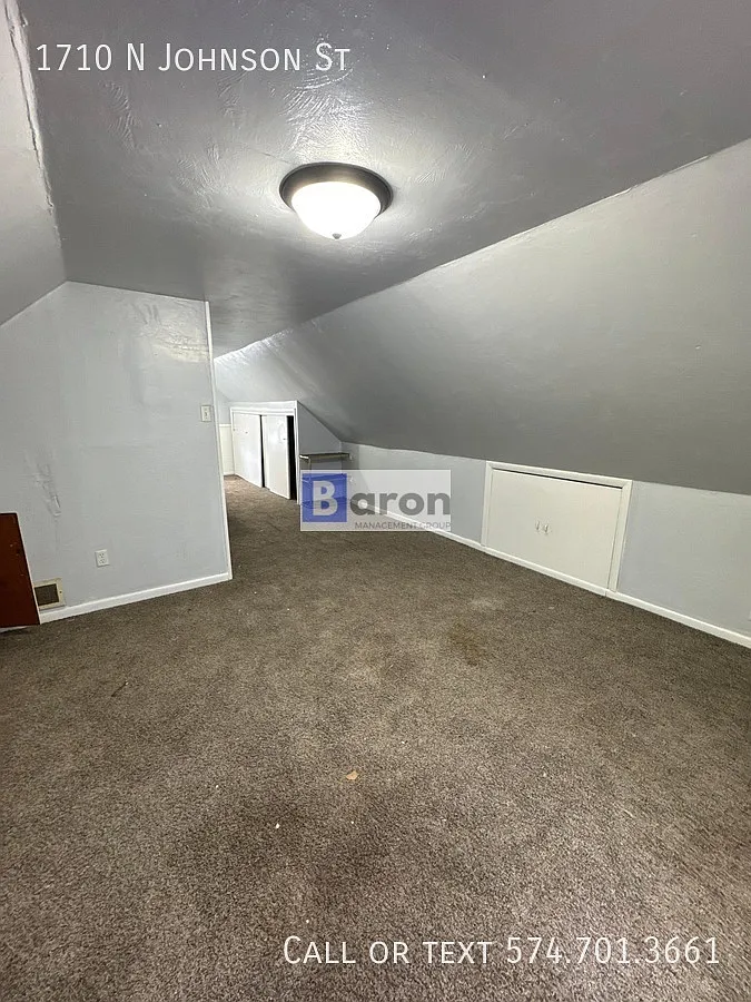 1710 Johnson — Photo 3