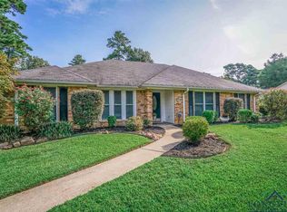 107 Woodridge St, Longview, TX 75602