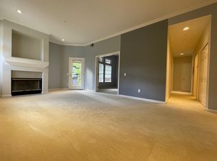 825 Swallowtail Ct, Brisbane, CA 94005
