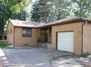 5625 Saint Paul Ave, Lincoln, NE 68507