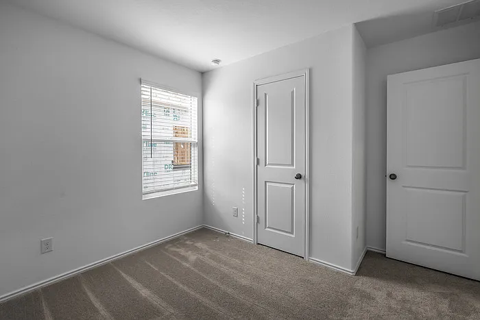 61 Trinity Cir — Photo 9