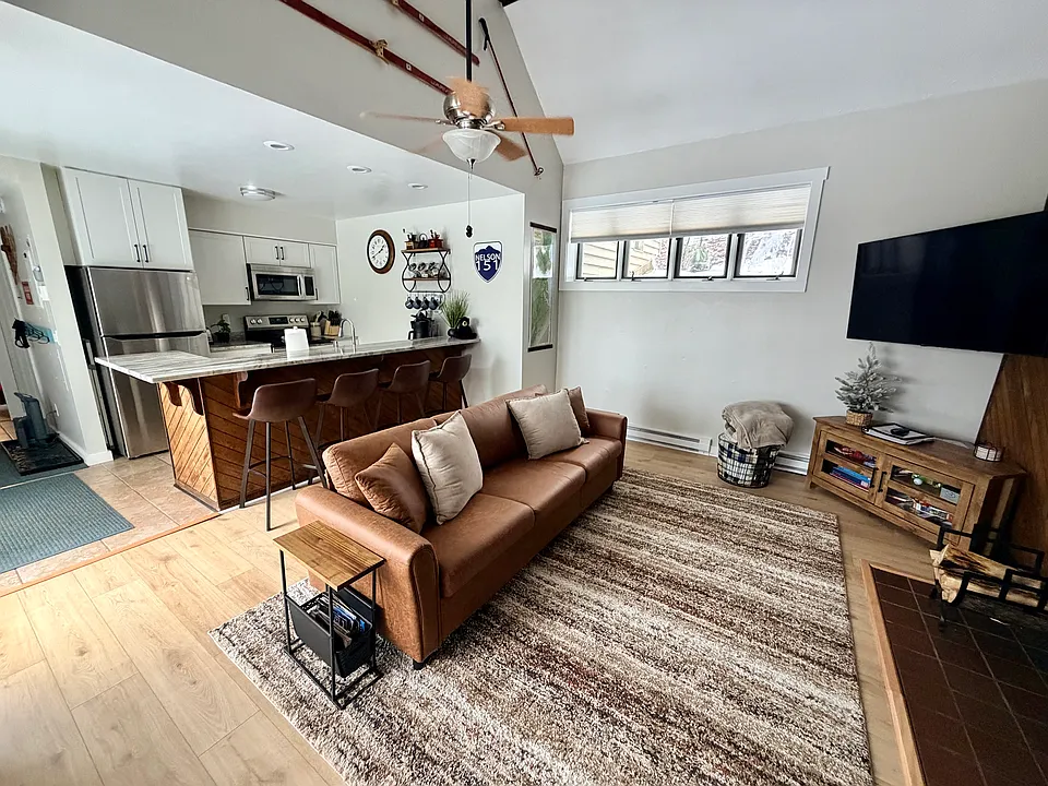 2240 Tanners Rdg #2240