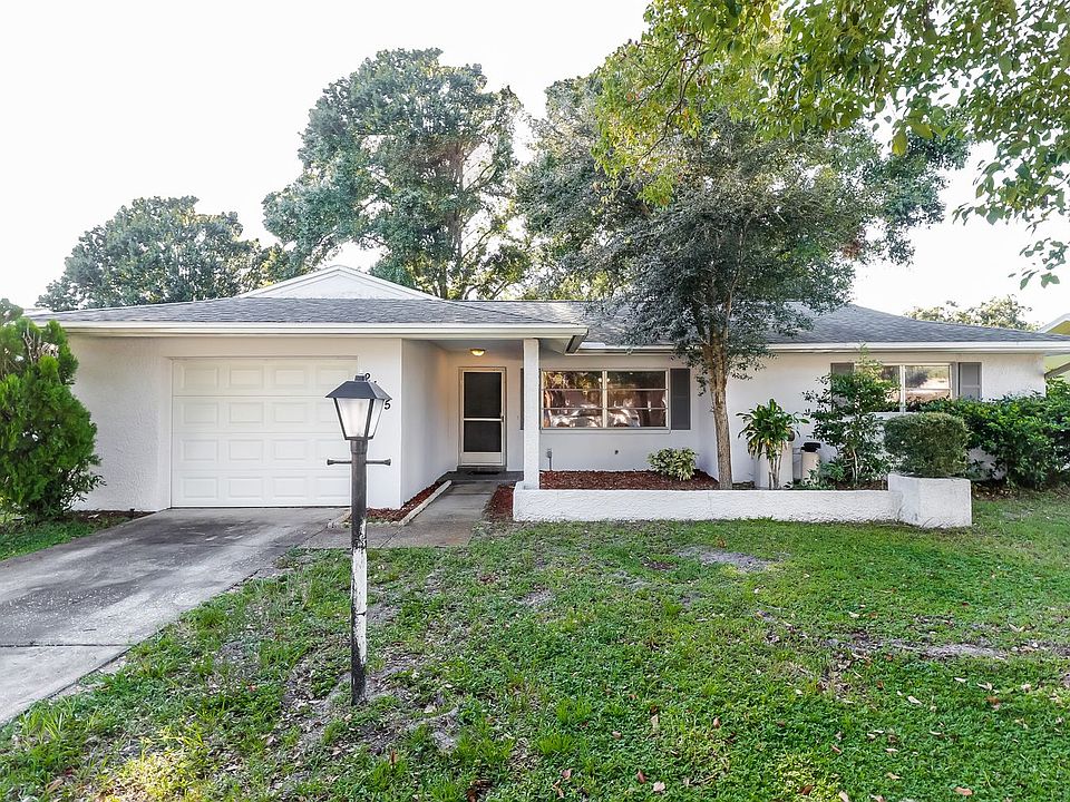 1st image of 2585 Redwood Cir