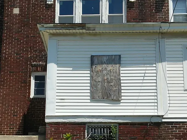 919 Keystone Rd, Chester, PA 19013